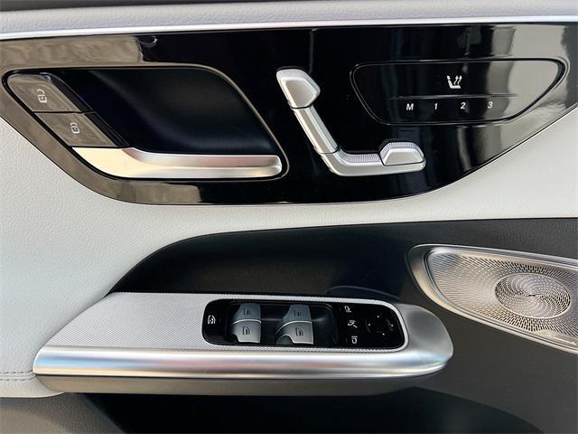 new 2025 Mercedes-Benz GLC 350e car, priced at $70,035