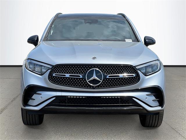 new 2025 Mercedes-Benz GLC 350e car, priced at $70,035