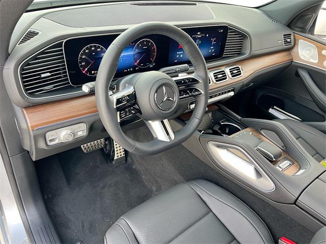 new 2025 Mercedes-Benz GLS 450 car, priced at $95,365