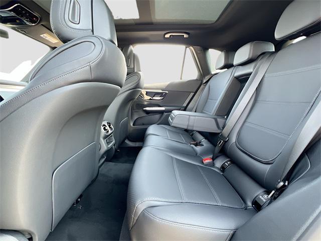 new 2025 Mercedes-Benz GLC 300 car, priced at $52,385