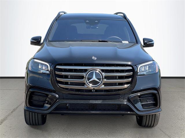 new 2025 Mercedes-Benz GLS 580 car, priced at $121,145