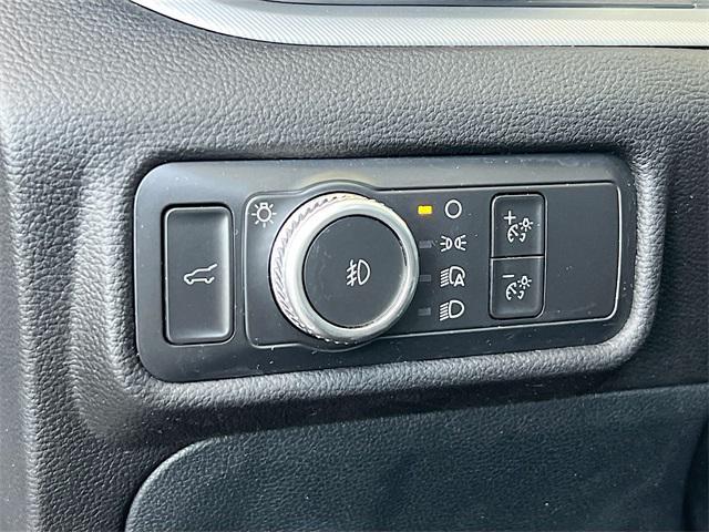 used 2022 Ford Explorer car, priced at $27,500
