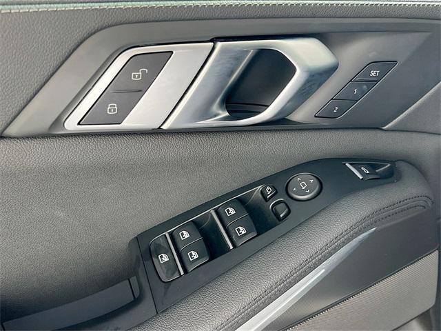 used 2021 BMW X5 car, priced at $37,900