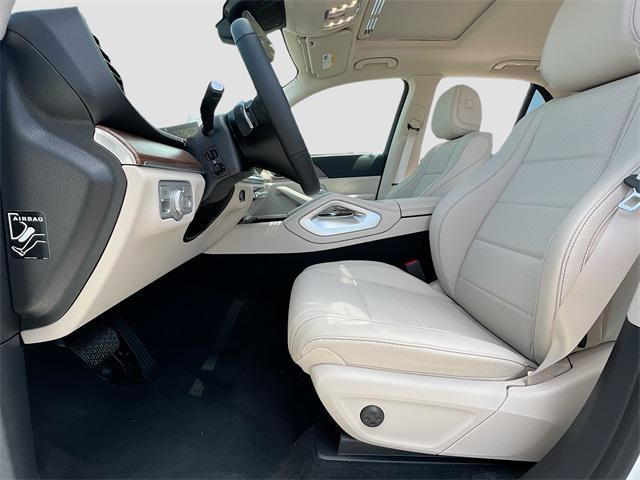 used 2025 Mercedes-Benz GLE 450e car, priced at $75,688