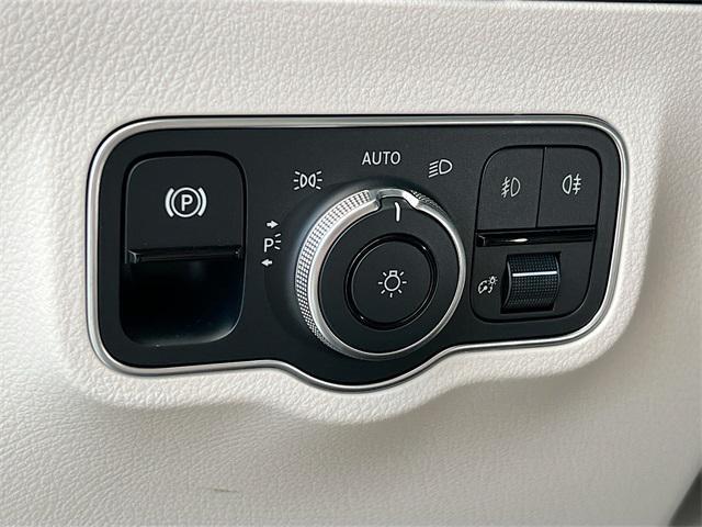 used 2025 Mercedes-Benz GLA 250 car, priced at $42,500