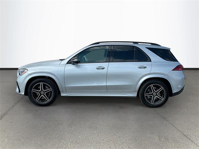 new 2025 Mercedes-Benz GLE 450 car, priced at $82,095