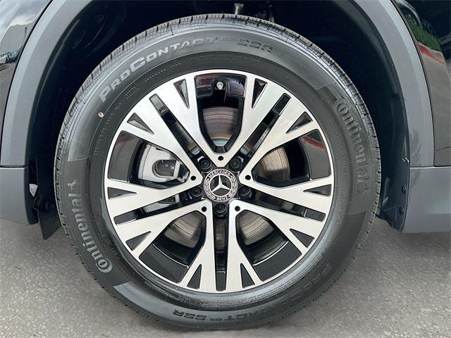 new 2025 Mercedes-Benz GLA 250 car, priced at $48,795