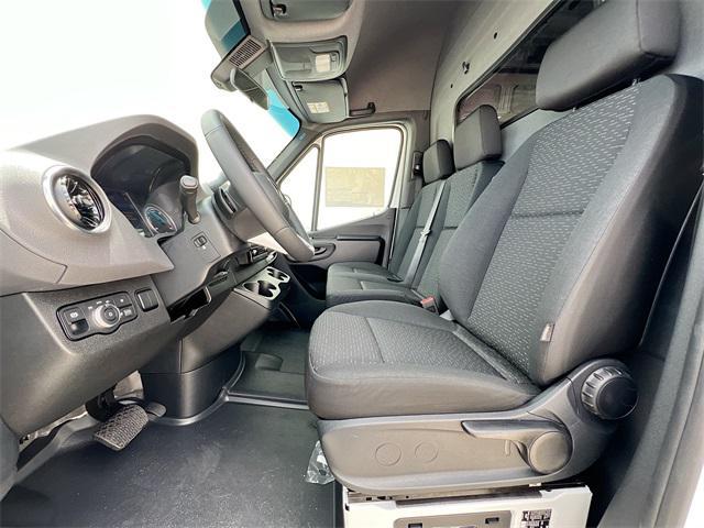 new 2024 Mercedes-Benz Sprinter 2500 car, priced at $81,461