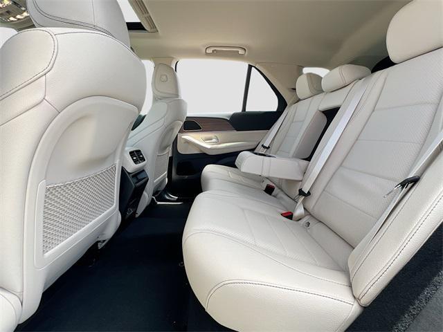 new 2025 Mercedes-Benz GLE 450e car, priced at $76,110