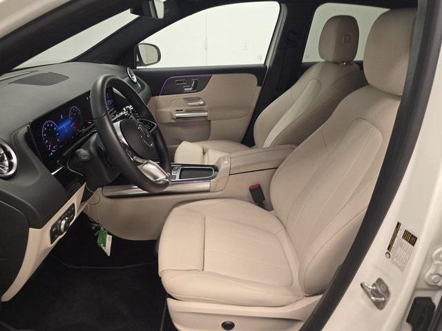 used 2024 Mercedes-Benz GLA 250 car, priced at $41,999