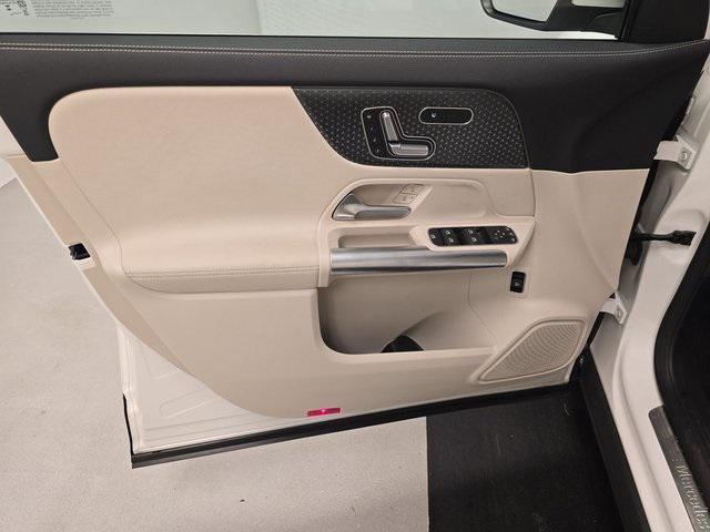 used 2024 Mercedes-Benz GLA 250 car, priced at $41,999