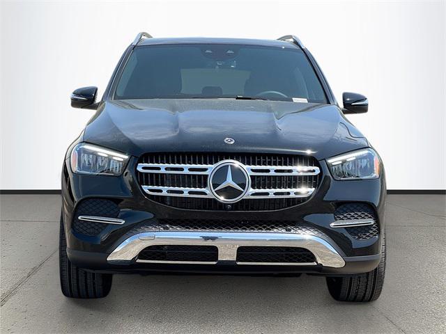 new 2025 Mercedes-Benz GLE 450 car, priced at $77,155