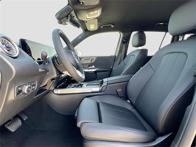 new 2025 Mercedes-Benz GLB 250 car, priced at $49,595