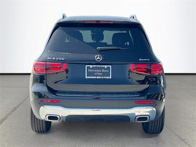 new 2025 Mercedes-Benz GLB 250 car, priced at $49,595