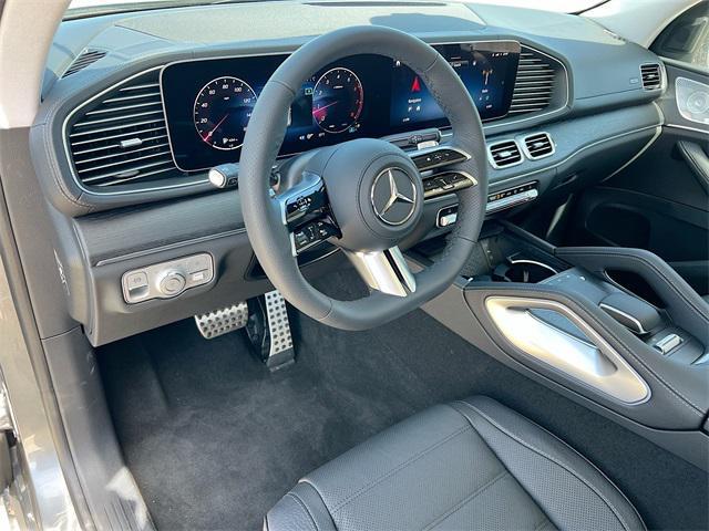 new 2025 Mercedes-Benz GLS 450 car, priced at $100,165