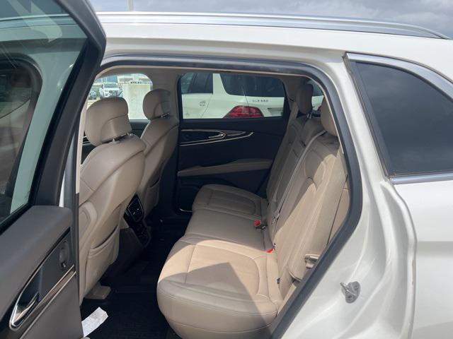 used 2022 Lincoln Nautilus car, priced at $31,900