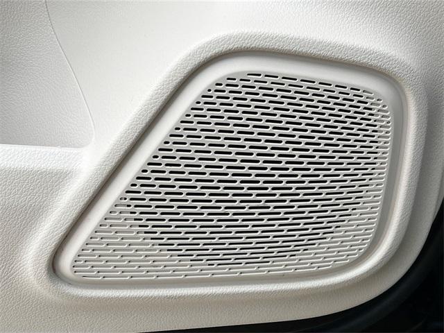 used 2021 Mercedes-Benz GLB 250 car, priced at $26,950