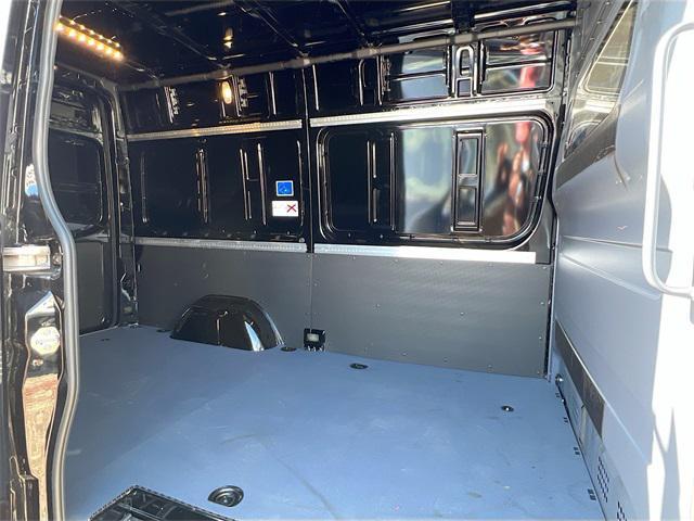 new 2025 Mercedes-Benz Sprinter 2500 car, priced at $59,772