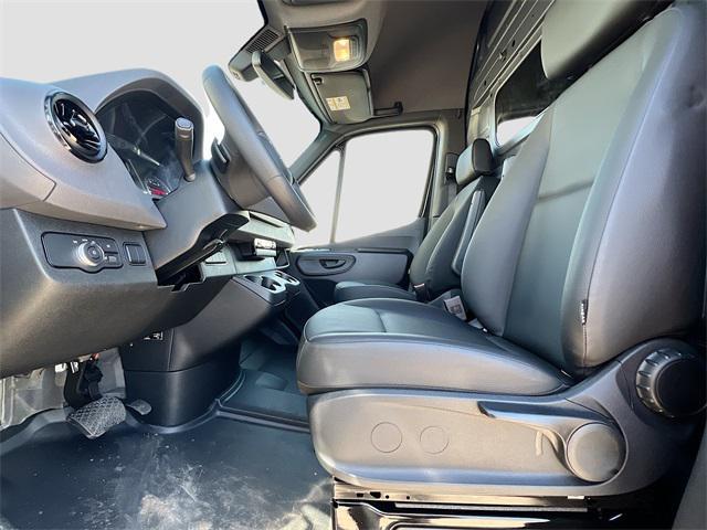 new 2025 Mercedes-Benz Sprinter 2500 car, priced at $59,772