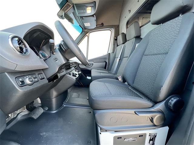 new 2024 Mercedes-Benz Sprinter 2500 car, priced at $81,461