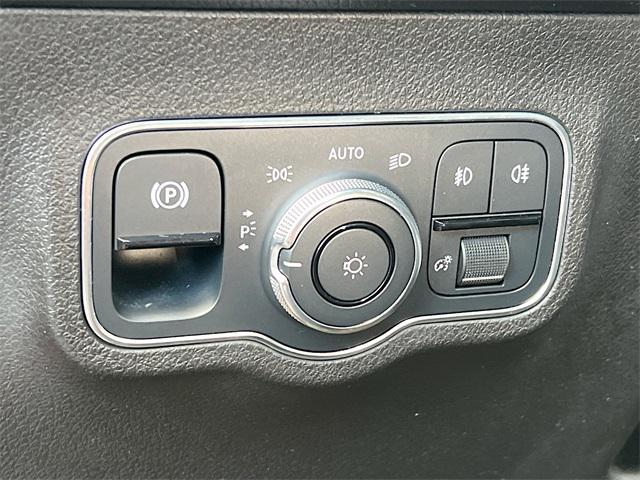 used 2021 Mercedes-Benz GLB 250 car, priced at $28,500