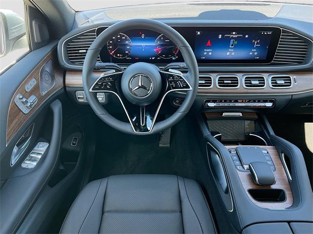 new 2025 Mercedes-Benz GLE 450 car, priced at $80,060