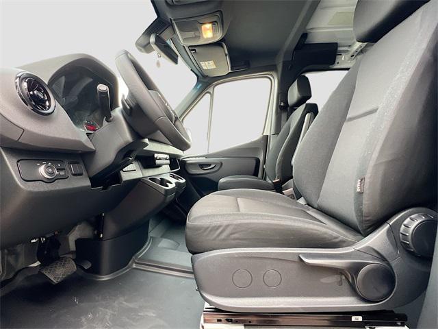 new 2025 Mercedes-Benz Sprinter 2500 car, priced at $52,928