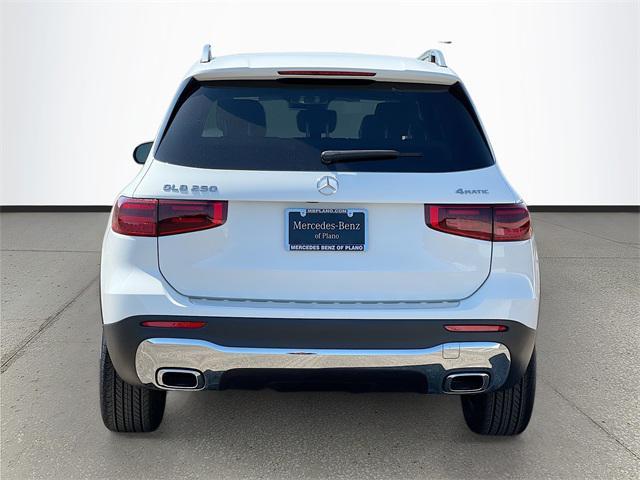 used 2025 Mercedes-Benz GLB 250 car, priced at $46,488