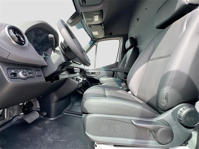 new 2025 Mercedes-Benz Sprinter 2500 car, priced at $65,794