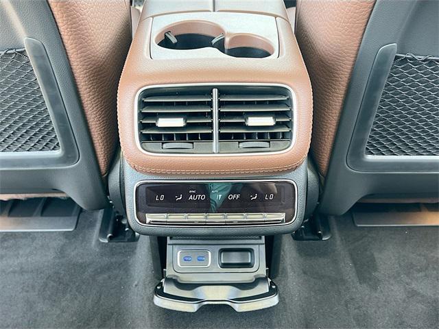 new 2025 Mercedes-Benz GLS 450 car, priced at $100,815