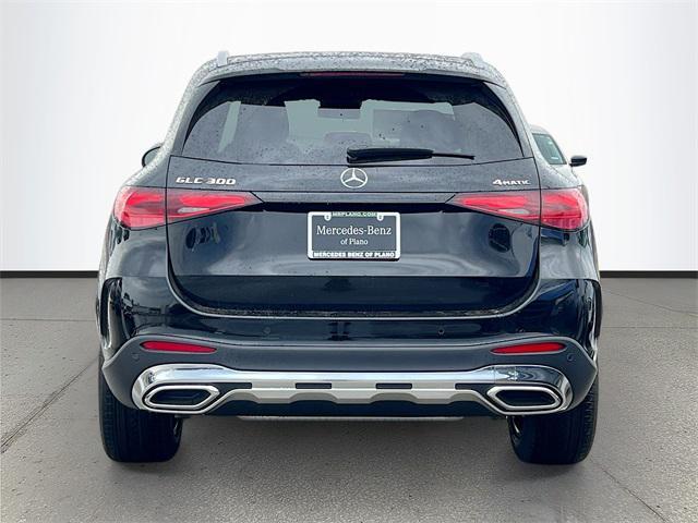 new 2025 Mercedes-Benz GLC 300 car, priced at $57,835