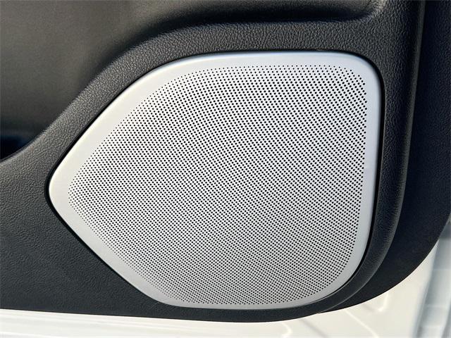 used 2022 Lincoln Nautilus car, priced at $37,500