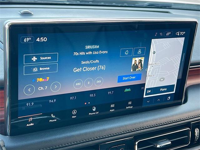 used 2022 Lincoln Nautilus car, priced at $37,500