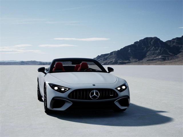 new 2025 Mercedes-Benz AMG SL 55 car, priced at $158,085