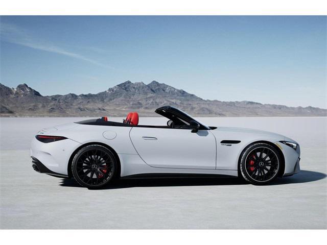 new 2025 Mercedes-Benz AMG SL 55 car, priced at $158,085