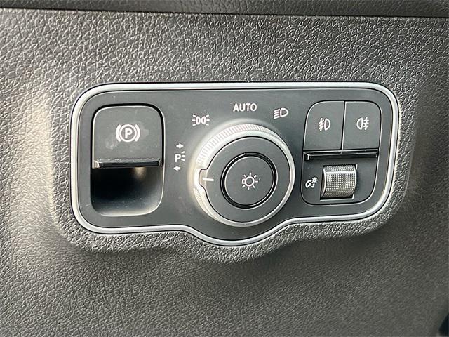 used 2024 Mercedes-Benz GLB 250 car, priced at $39,500