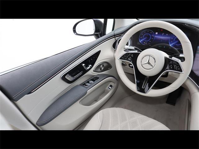 used 2022 Mercedes-Benz EQS 580 car, priced at $84,088