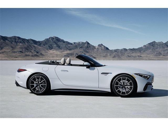 new 2025 Mercedes-Benz AMG SL 55 car, priced at $157,435