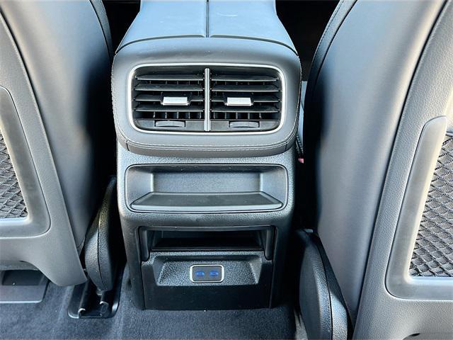 new 2025 Mercedes-Benz AMG GLE 53 car, priced at $99,180