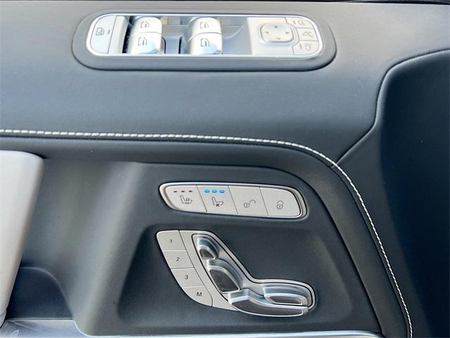 new 2025 Mercedes-Benz AMG G 63 car, priced at $315,220