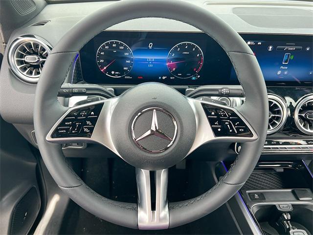 new 2025 Mercedes-Benz GLB 250 car, priced at $51,095