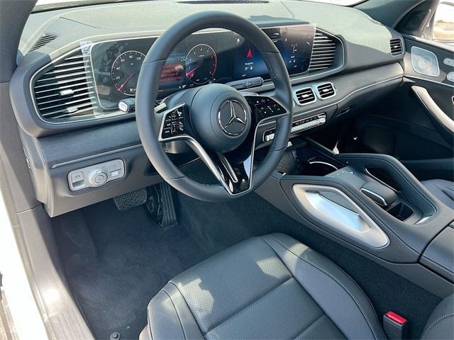 new 2025 Mercedes-Benz GLE 450 car, priced at $77,045