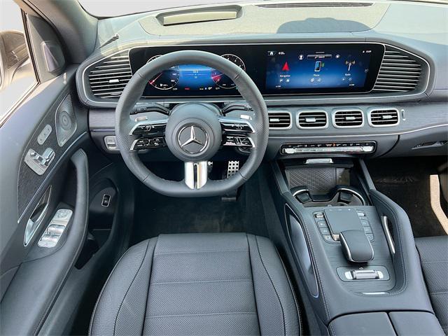 new 2025 Mercedes-Benz GLS 580 car, priced at $123,145