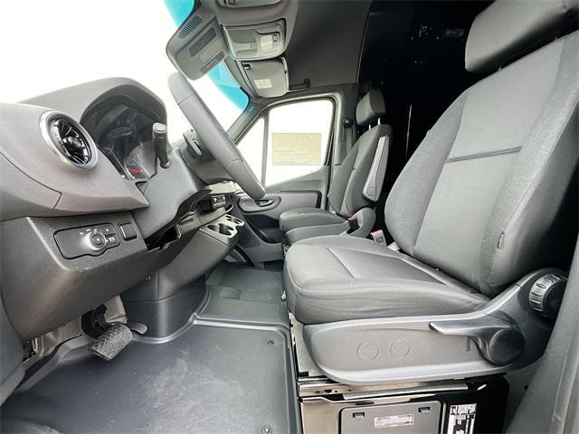 new 2024 Mercedes-Benz Sprinter 2500 car, priced at $60,579