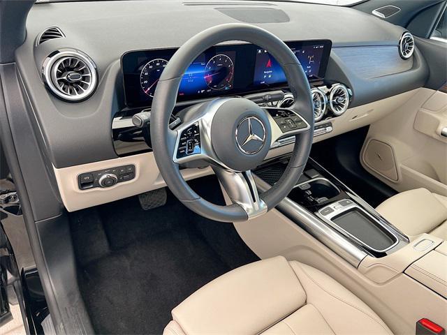 used 2025 Mercedes-Benz GLA 250 car, priced at $41,950