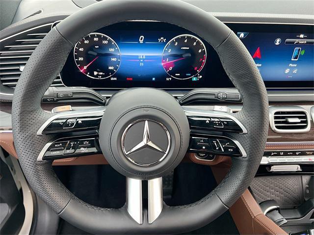 new 2025 Mercedes-Benz GLS 580 car, priced at $123,315