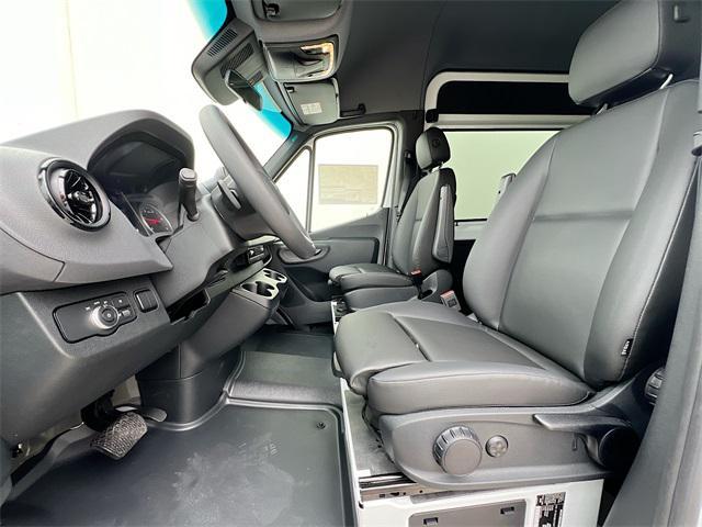 new 2024 Mercedes-Benz Sprinter 2500 car, priced at $63,062