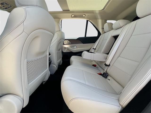 new 2025 Mercedes-Benz GLE 450e car, priced at $83,055
