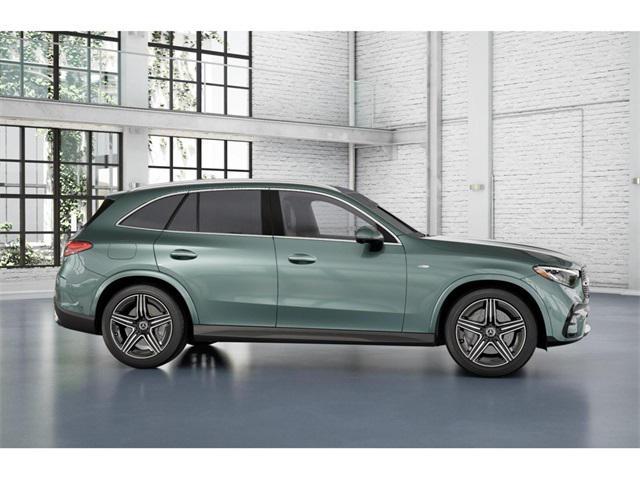new 2025 Mercedes-Benz GLC 350e car, priced at $70,115