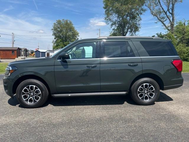 used 2022 Ford Expedition car, priced at $44,527
